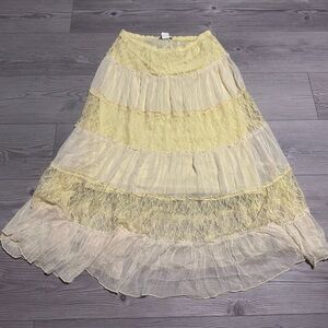 Vintage Y2K MAPSI Yellow Lace Layered Long Peasant Skirt, Elastic Waist, Size L